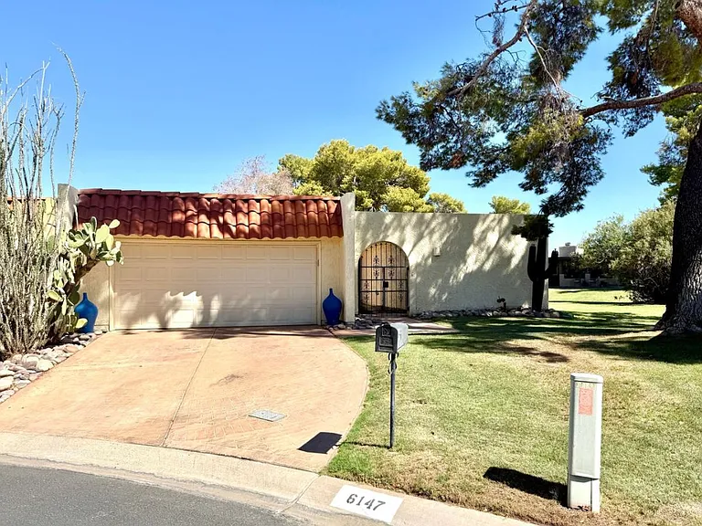 6147 E Lewis Ave — Photo 1