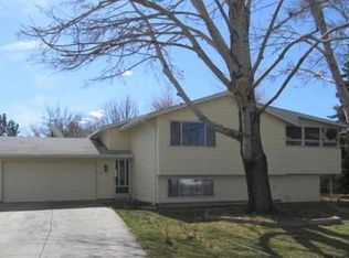 2480 Fleming Dr, Loveland, CO 80538
