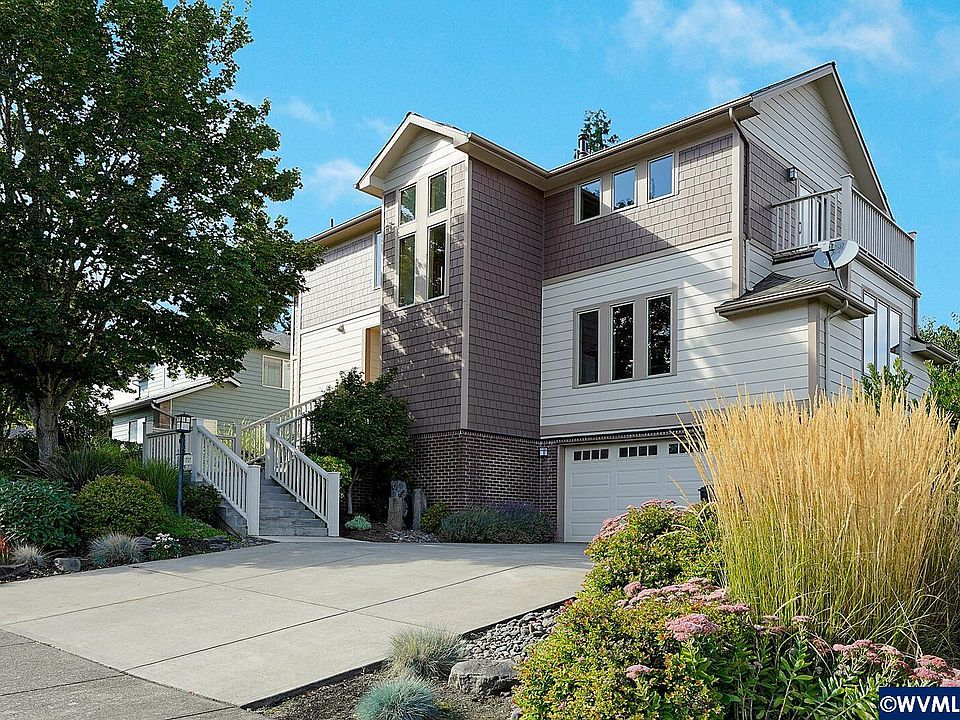 1st image of 1707 Berndt Hill Dr S