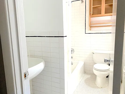 Rented by Corcoran | media 15