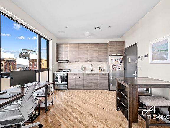 3rd image of 178 Putnam Ave Unit 3D