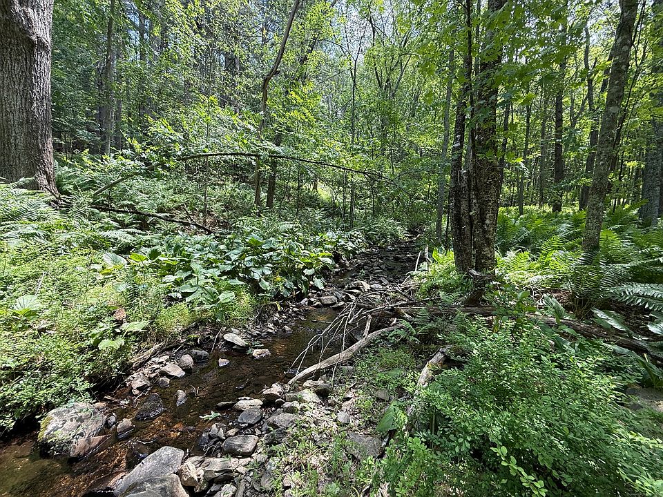 2nd image of 350 Breakneck Hill Road