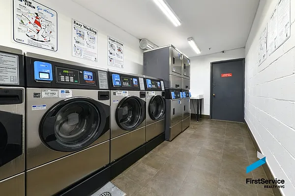 Rented by AZ REALTY NYC LLC | media 8