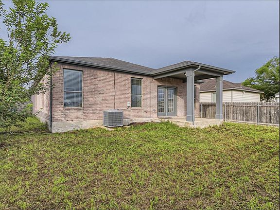 3rd image of 13324 Gilwell Dr