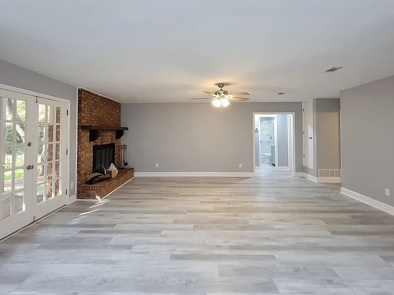 3714 Wicklow Cir — Photo 8