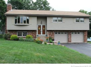 41 Louis Dr, Meriden, CT 06450