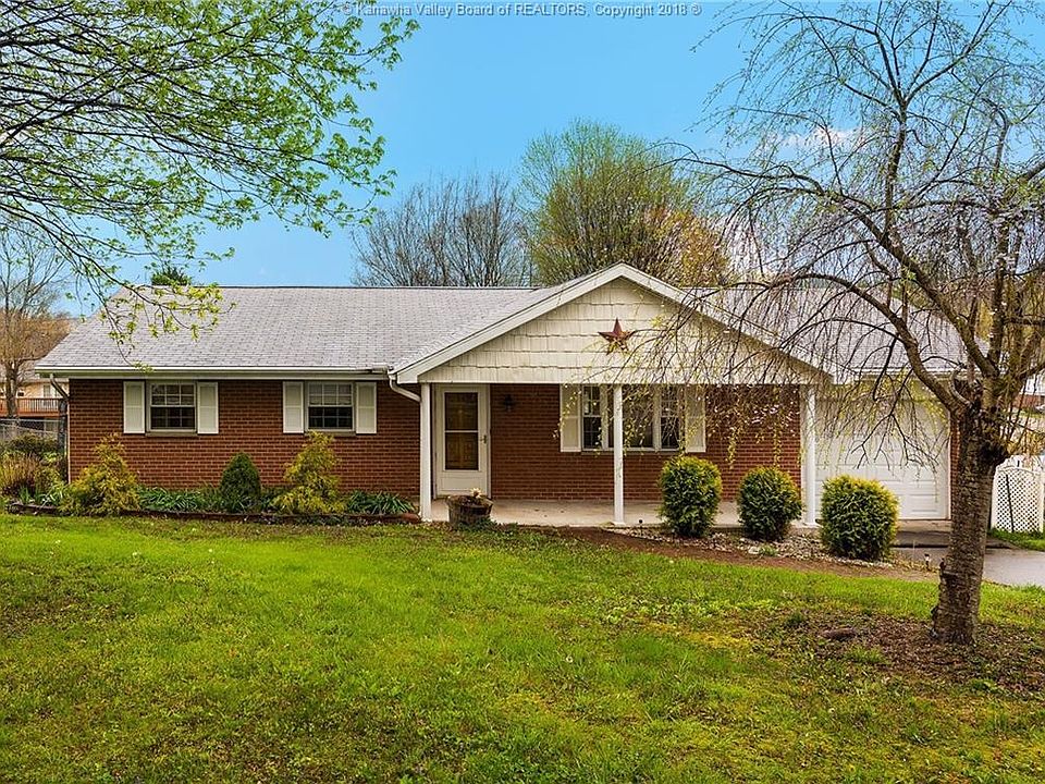 1st image of 141 Green Acres Dr