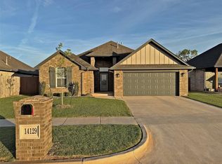 14129 Upper Village Dr, Piedmont, OK 73078