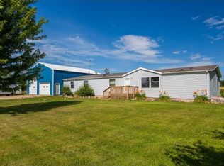 4988 Eureka Rd, Omro, WI 54963