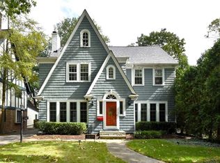 3319 Kenmore Rd, Shaker Heights, OH 44122