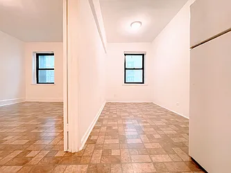 Rented by HOLTON REAL ESTATE INC.