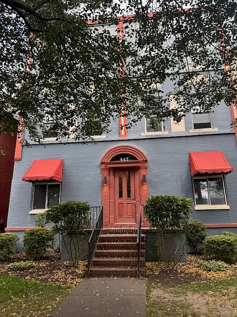 447 S Franklin St #E
