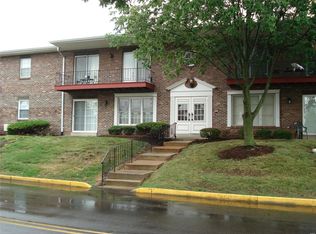 10316 Forest Brook Ln APT A, Saint Louis, MO