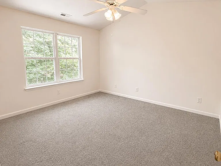 2235 Locksley Woods Dr #E — Photo 15
