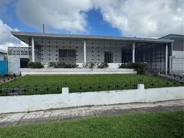 1685 C/santa Pnes, San Juan, PR 00921