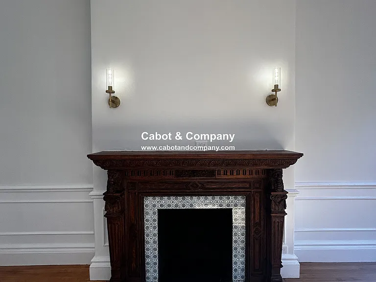 231 Beacon St #1R — Photo 5