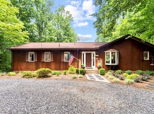 370 Creek View Ln, Warsaw, VA 22572