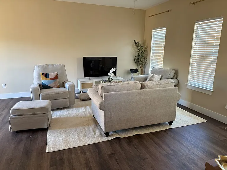 6566 Esquire Dr — Photo 18