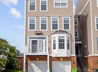 2498 Curie Ct, Herndon, VA