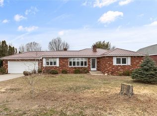 70828 Crescent Rd, Saint Clairsville, OH 43950