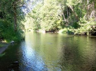 16039 Vail Loop Rd SE, Rainier, WA 98576