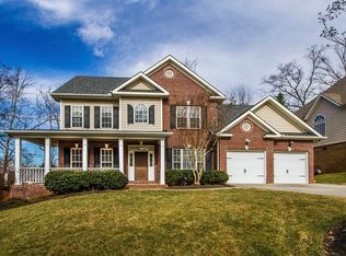 8821 Ebenezer Oaks Ln, Knoxville, TN 37922