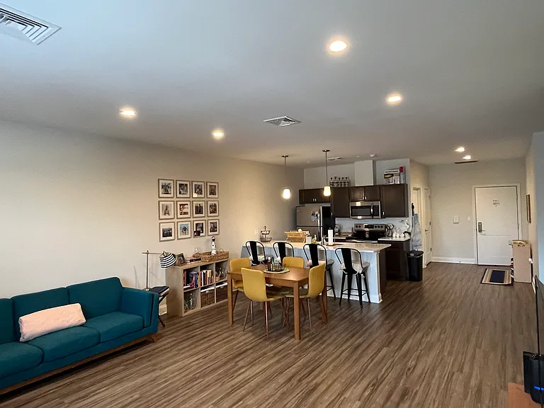 427 Washington Ave #4C — Photo 3