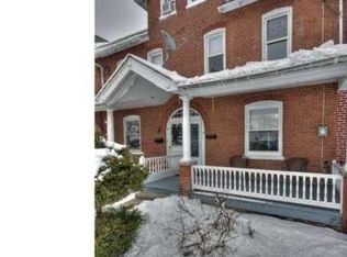 32 Diamond St, Souderton, PA 18964