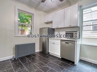 17 Pond St #17, Jamaica Plain, MA 02130
