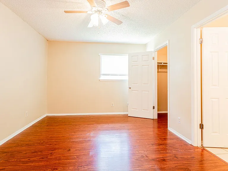 3004 Pecan Springs Rd #B — Photo 13
