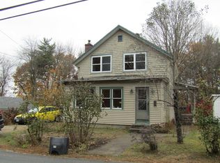 142 Maple St, Newport, NH 03773