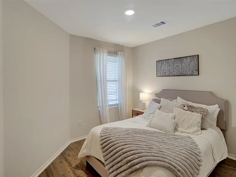 9414 Laiden Creek Trl — Photo 8