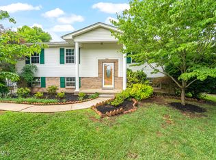 7725 Windsong Rd, Powell, TN 37849