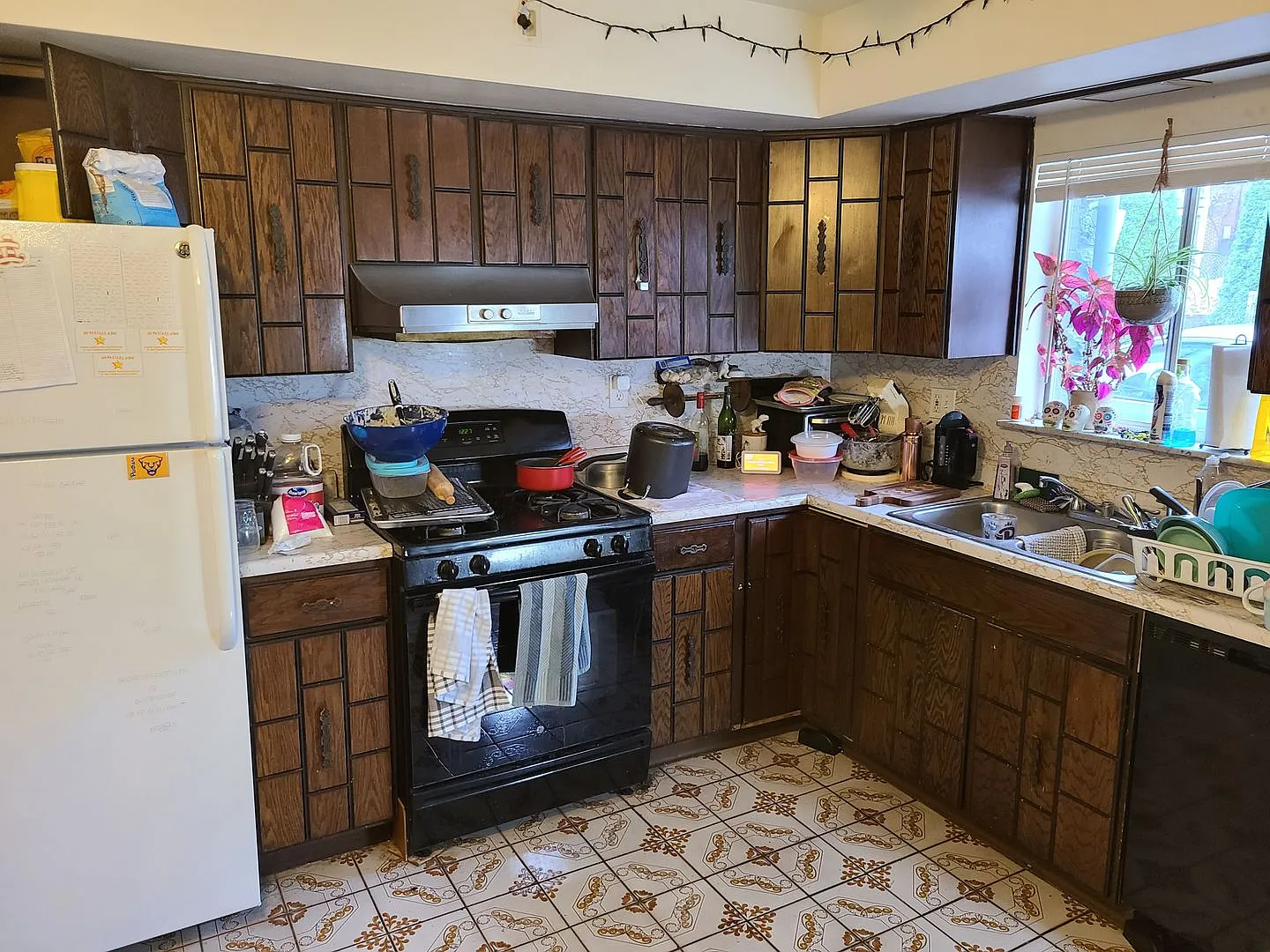 415 McKee Place — Photo 3
