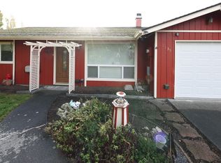 1139 Sparrow Dr, Oak Harbor, WA 98277