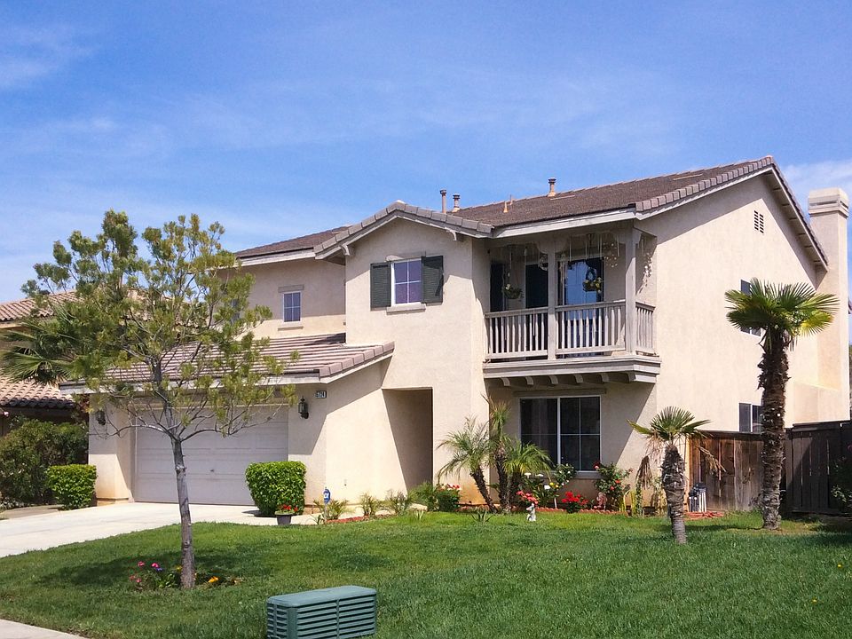 1st image of 15724 Mesa Verde Dr