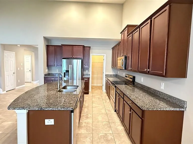 32612 Harmony Oaks Dr — Photo 12