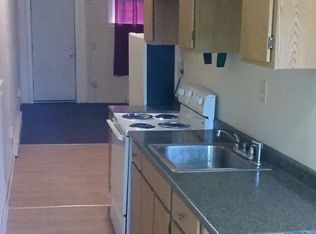 347 2nd St, Troy, NY 12180