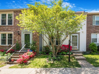 6366 Generals Ct, Centreville, VA, 20121