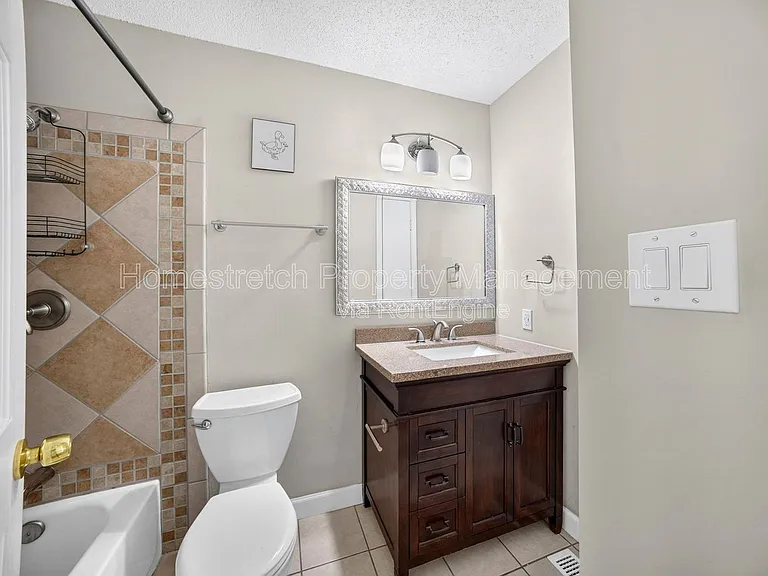 10608 Canter Way — Photo 31