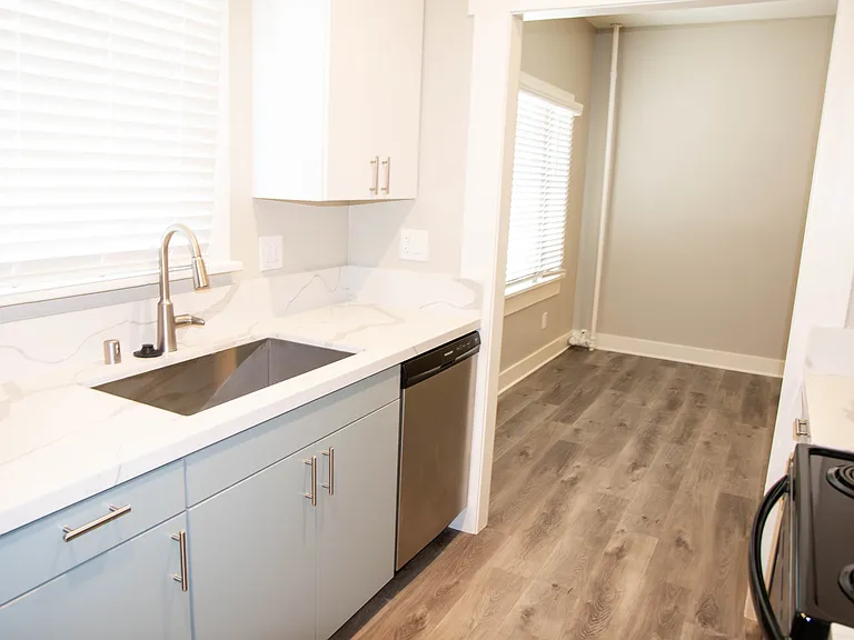 1343 7th Ave #7 — Photo 9