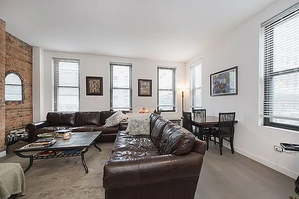 Rented by Compass | media 3