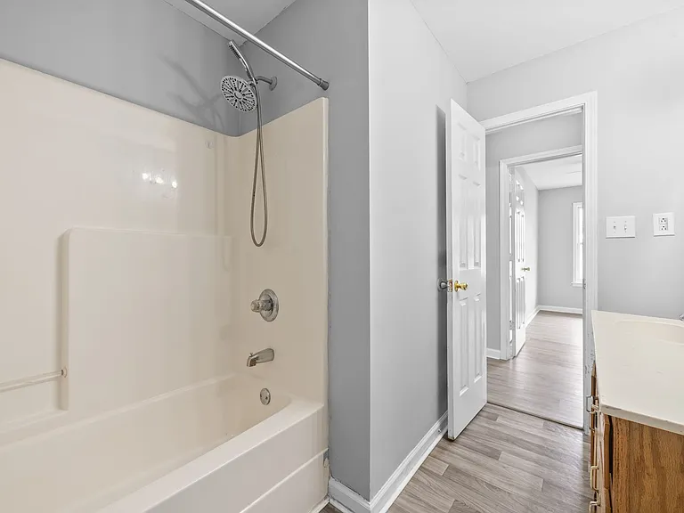1042 Shadow Ridge Ave — Photo 20