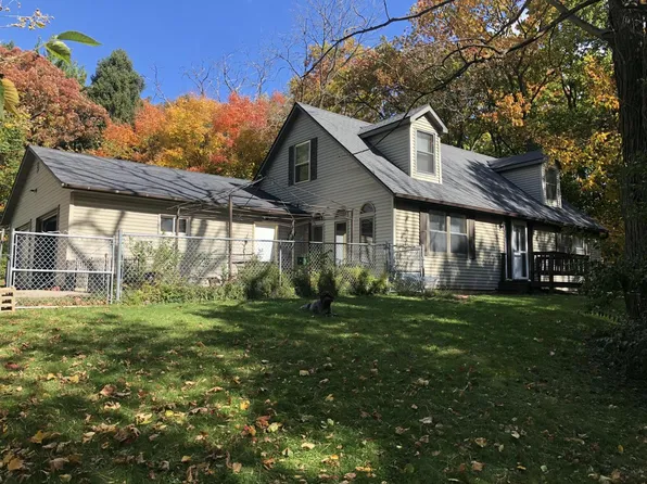 W229S8060 Big Bend DRIVE, Big Bend, WI 53103