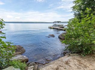 59 Forest Rd, Raymond, ME 04071