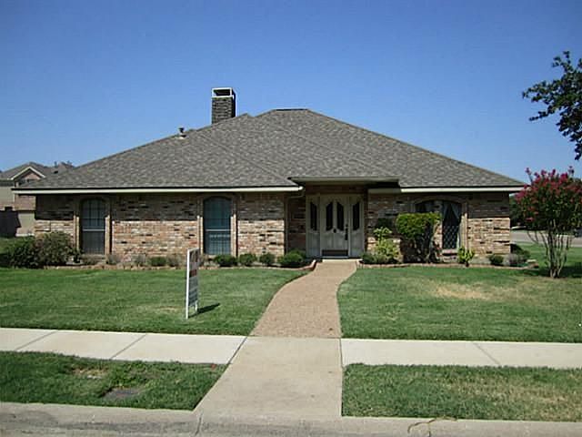 1st image of 1400 Brushwood Dr