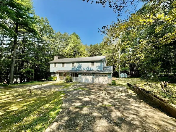 810 Elmwood Ct, Saylorsburg, PA 18353