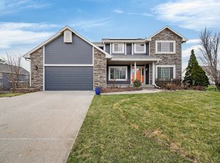 206 NW Springbrooke Ct, Ankeny, IA 50023