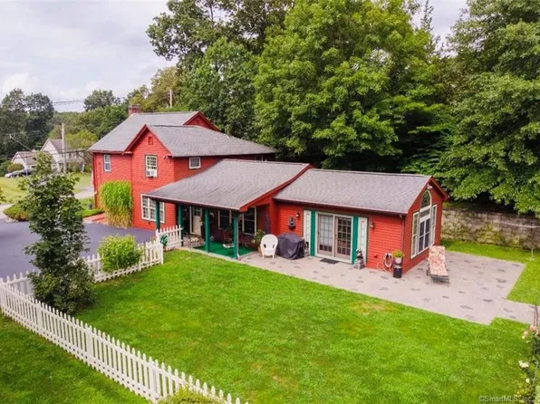 31 Canterbury Turnpike, Norwich, CT 06360