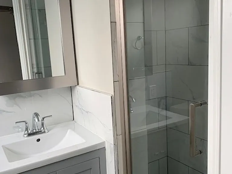 h1431 — Photo 2